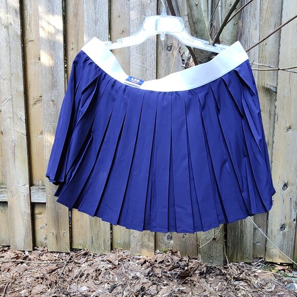 *NWT* Limited too Juniors XL pleated navy mini skirt/skort - Picture 2 of 9